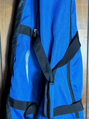 Nike Baseball Softball Bat/Equipment Bag Blue Black 35x9.5x6 Vented Pocket - EUC